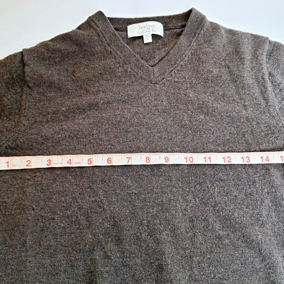 Turnbury brand" Extra Fine Merino Wool" Preppy core v-neck pullover sweater. - Picture 3 of 5
